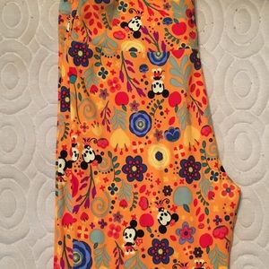 Excellent condition Disney collection Lularoe